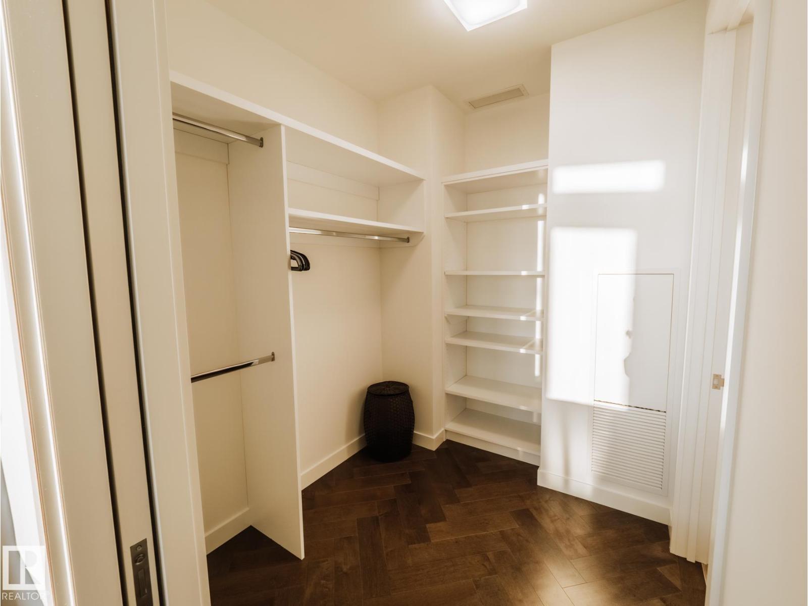 #4402 10360 102 ST NW - 25