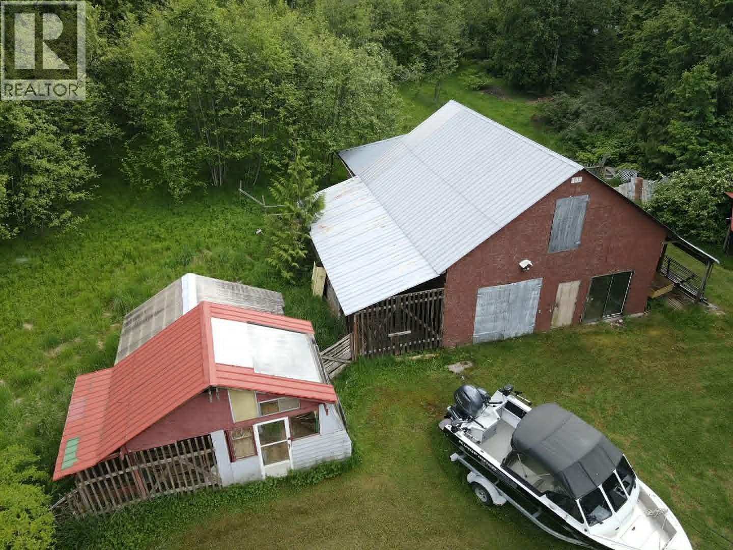 561 Willow Street - 15