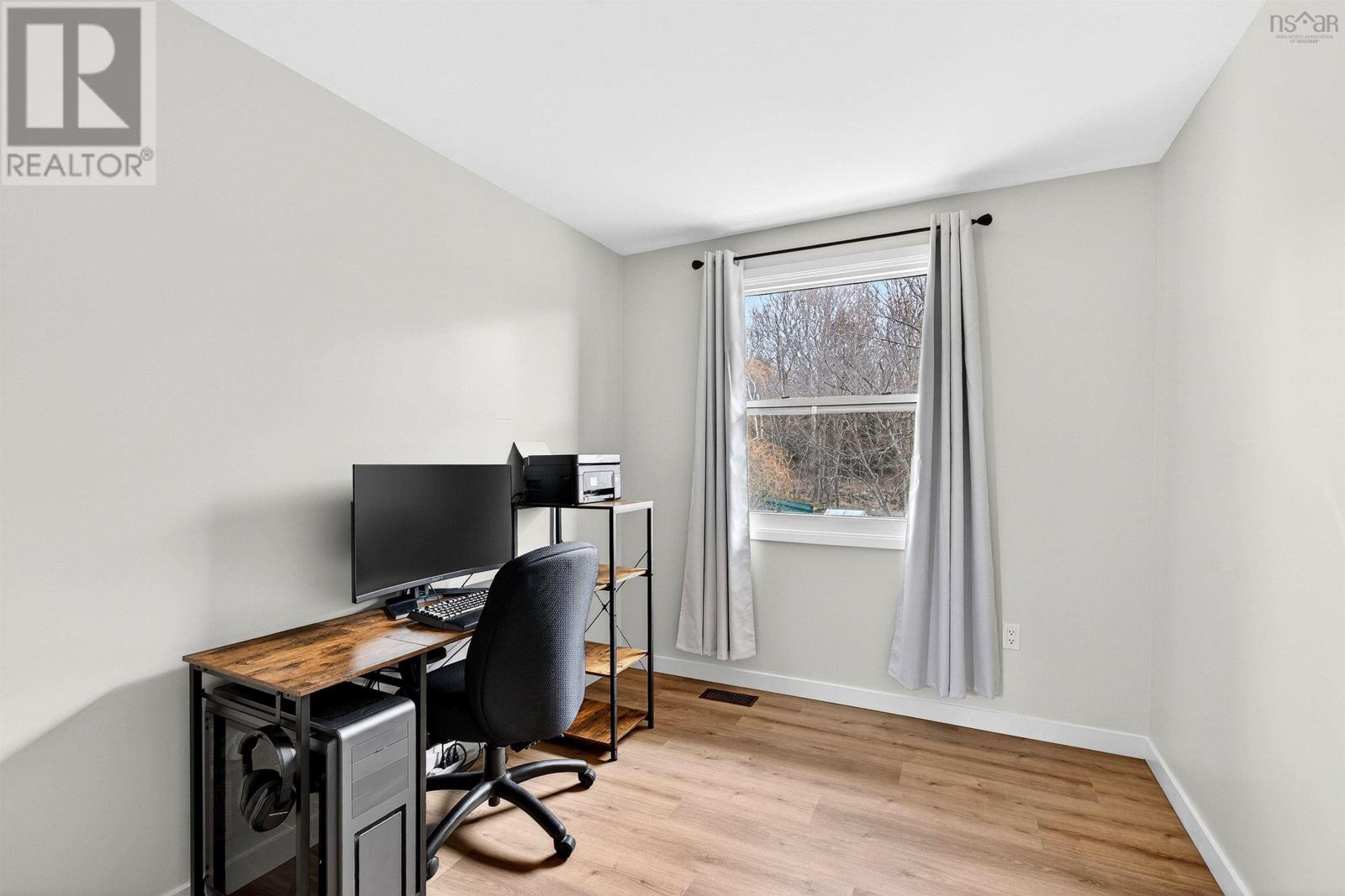 31 Circassion Drive - 26