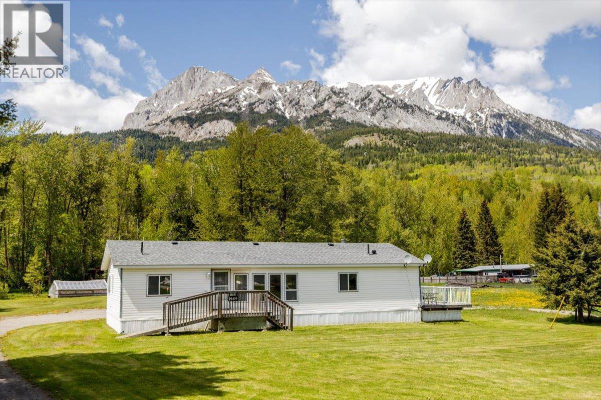 1989 3 Highway, Fernie