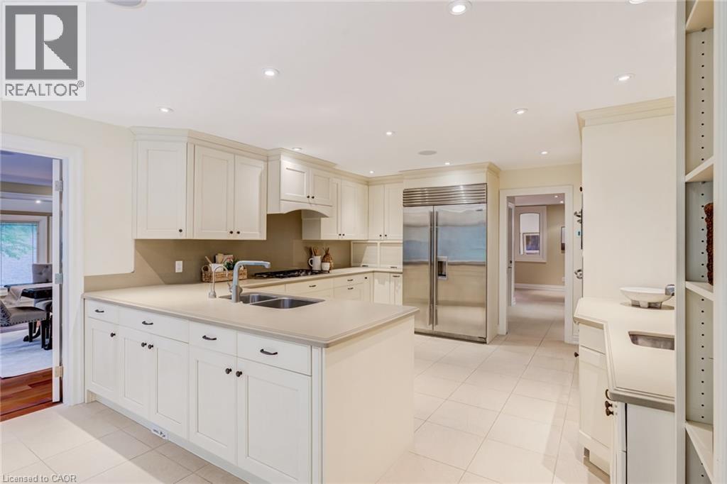 78 CHANCERY Drive - 10