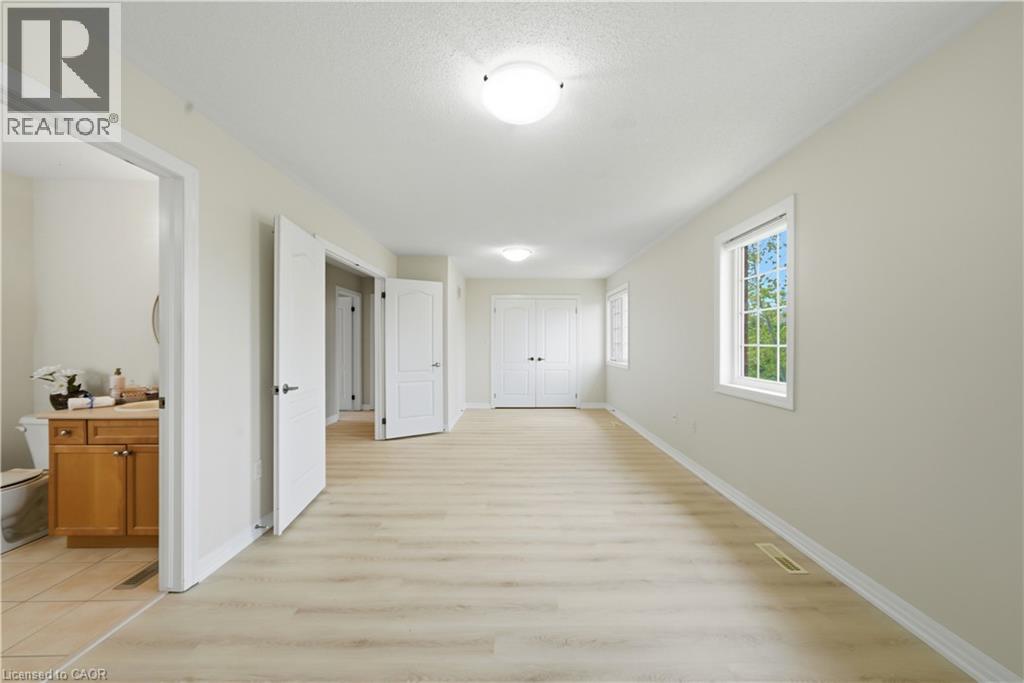 148 MONTREAL Circle - 30