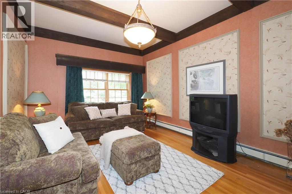 2023 CORONATION Boulevard - 23