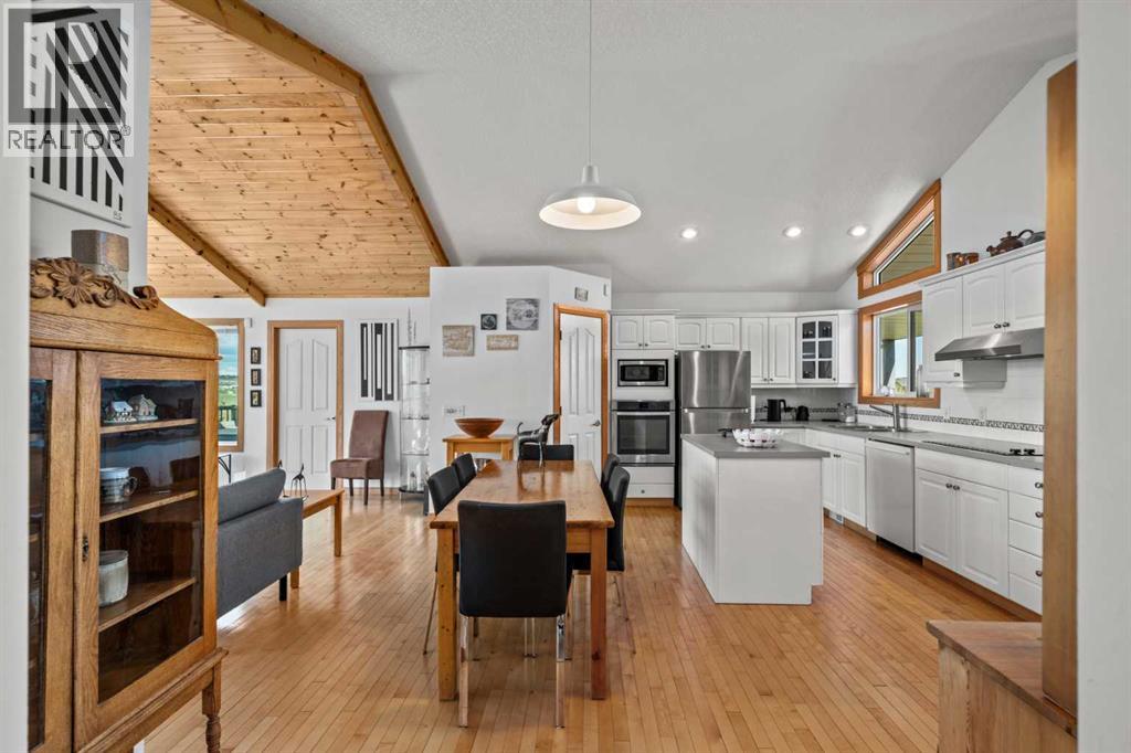 8120 408 Avenue E - 7