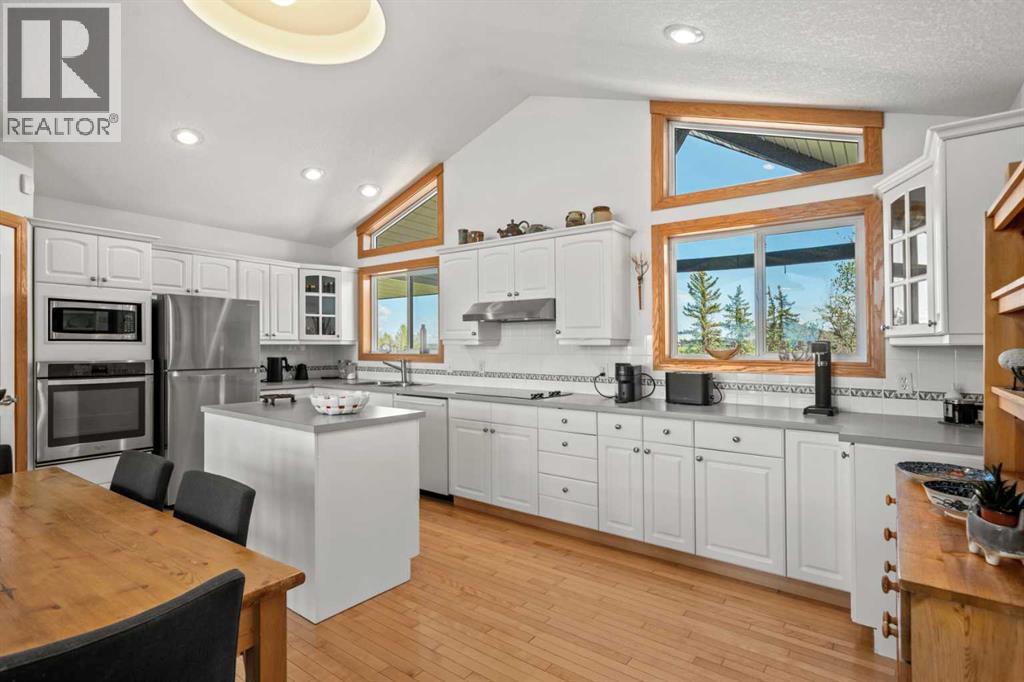 8120 408 Avenue E - 8