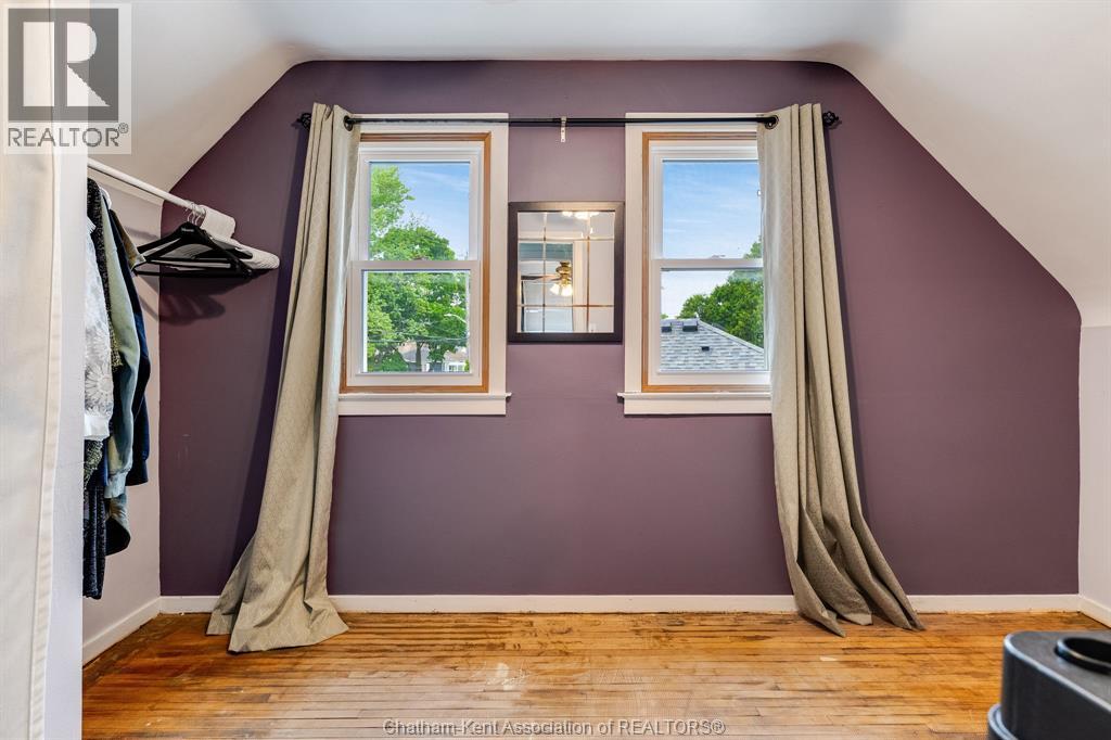 53 Sunnyside AVENUE - 15