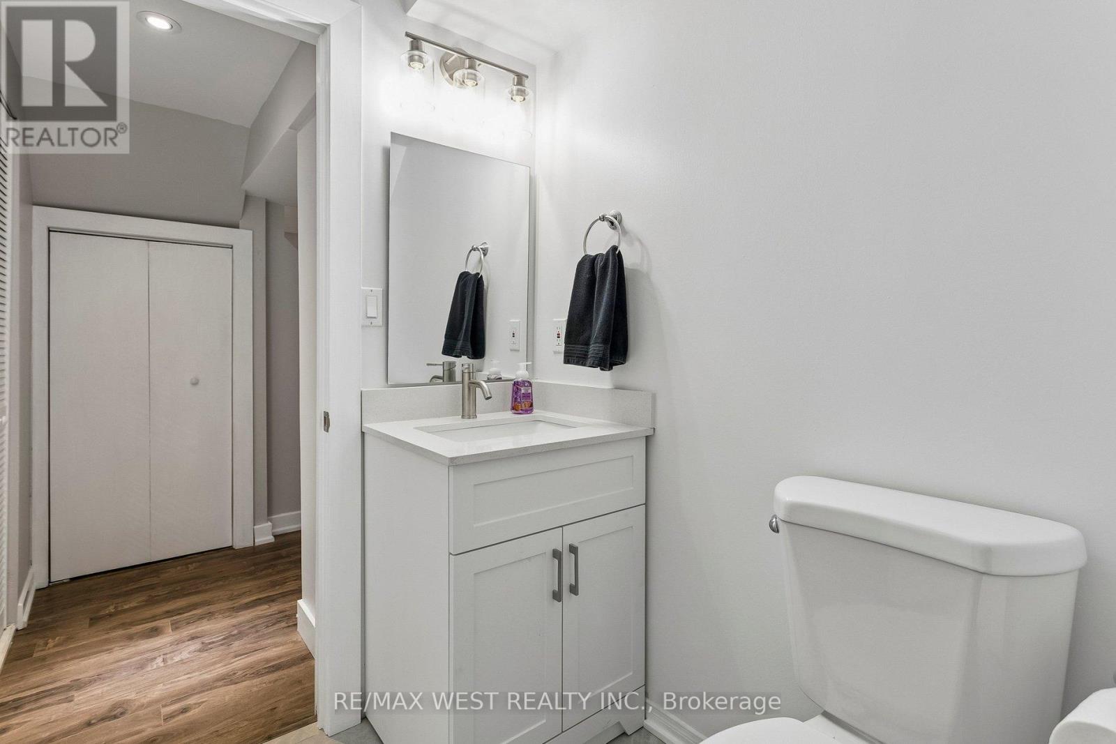563 JOYCE BOULEVARD - 45