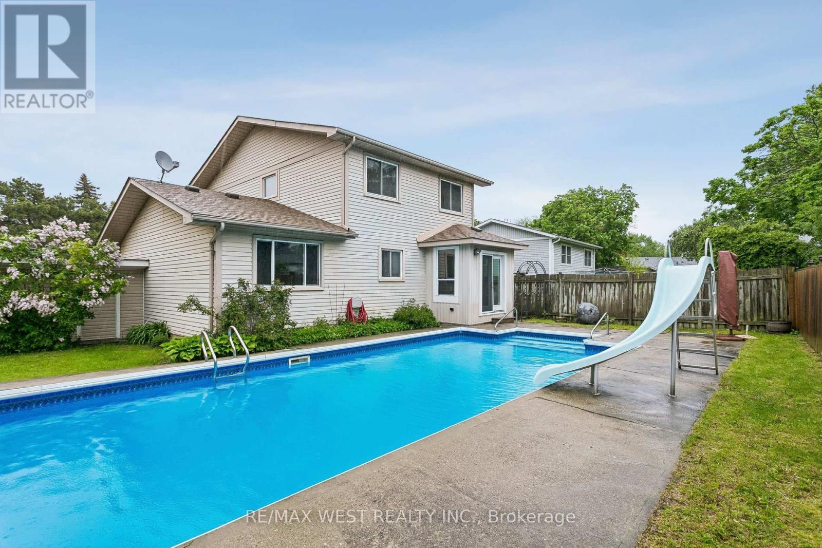 563 JOYCE BOULEVARD - 49