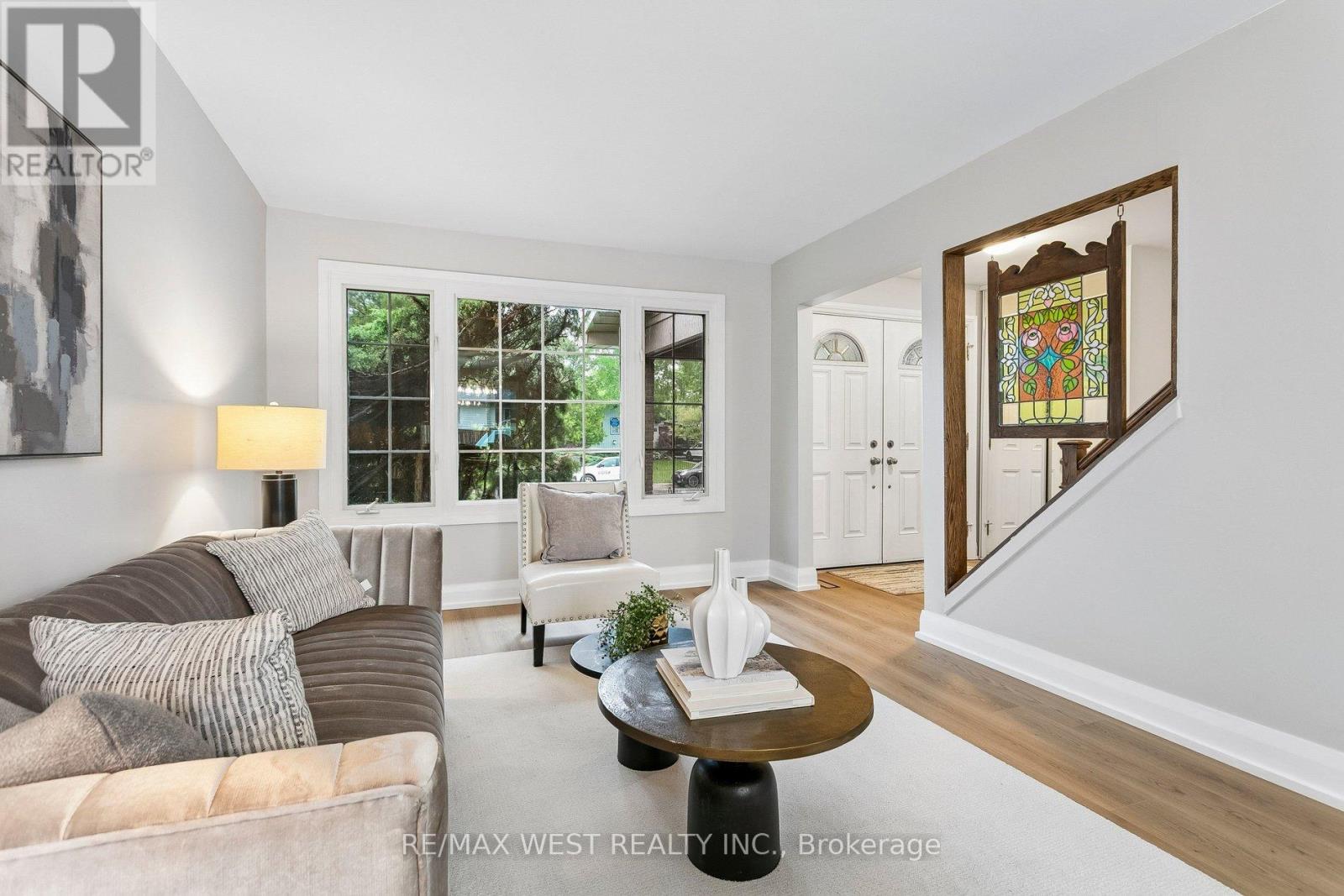 563 JOYCE BOULEVARD - 8