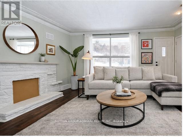 58 HARLOW CRESCENT - 12