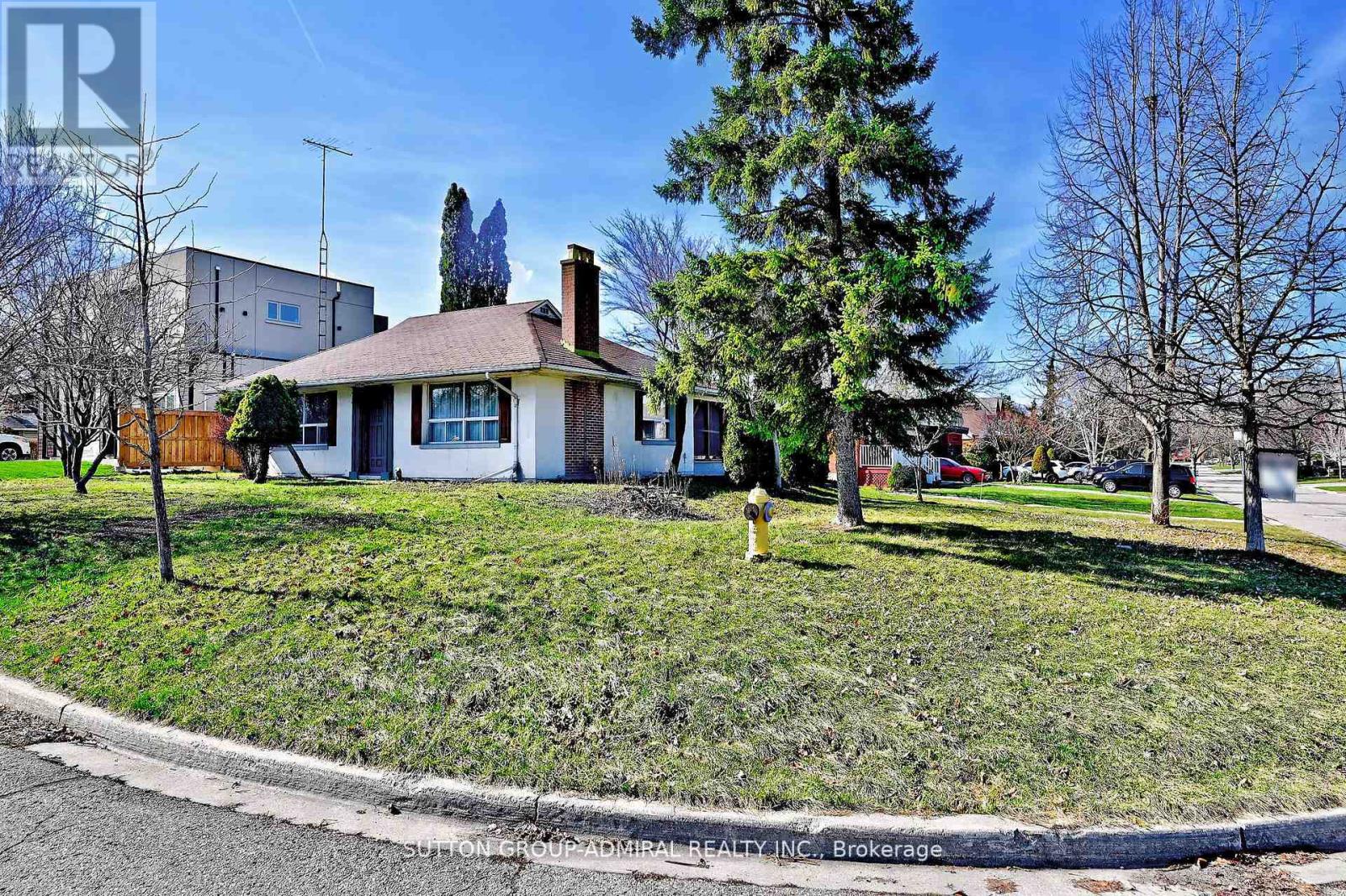 58 HARLOW CRESCENT - 22