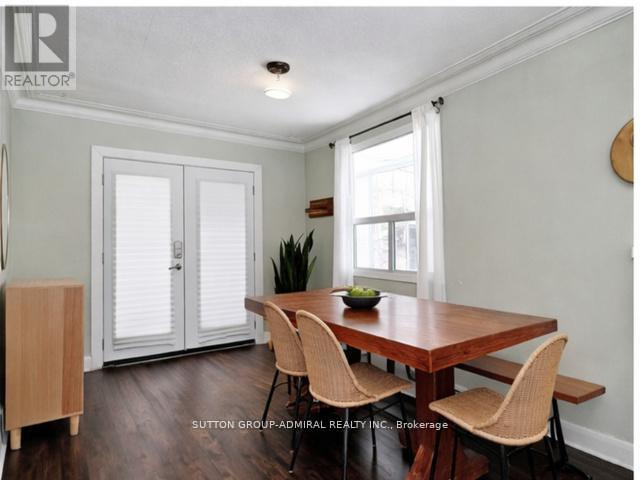 58 HARLOW CRESCENT - 4