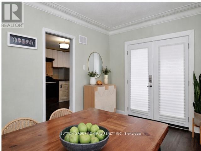 58 HARLOW CRESCENT - 5