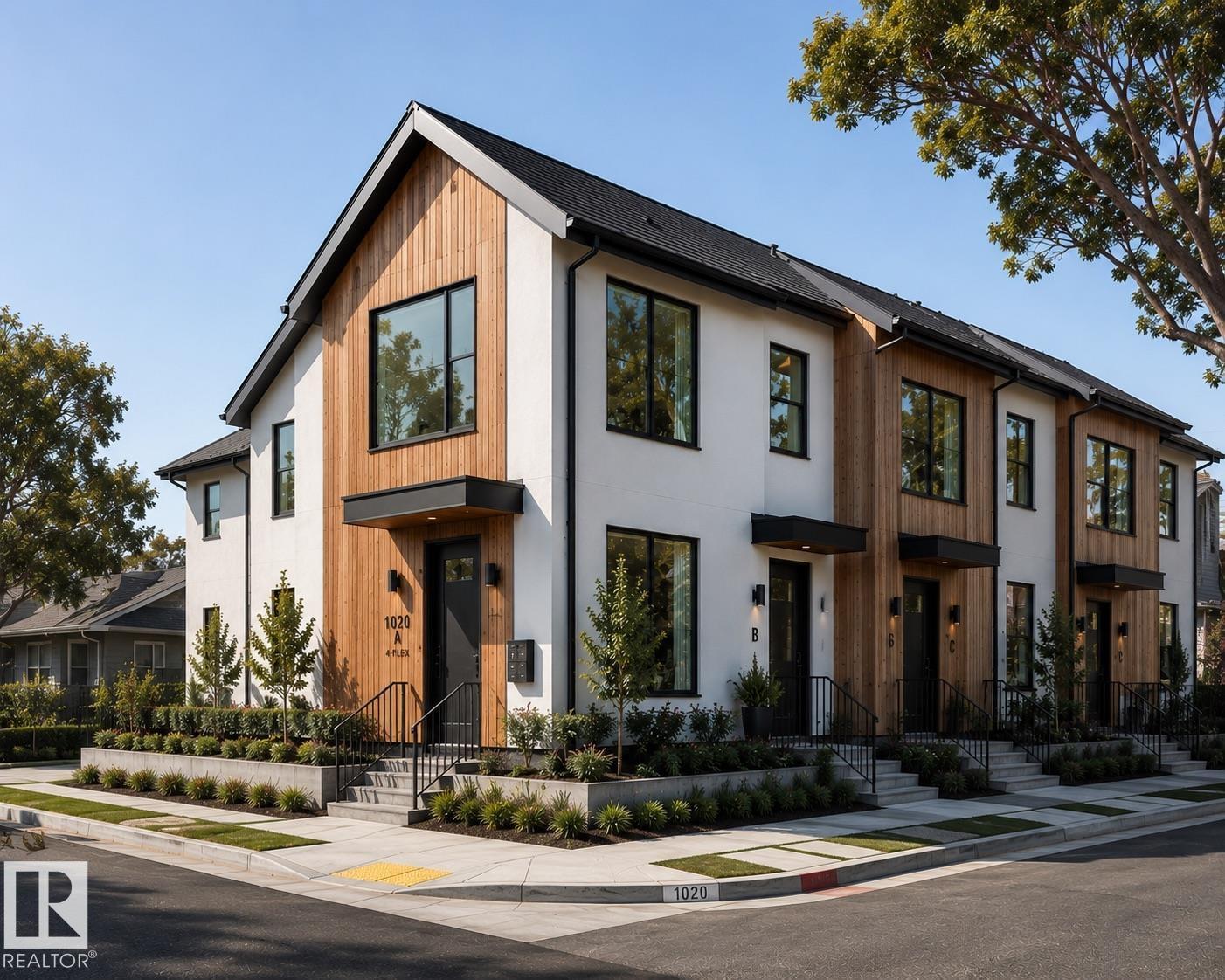 11645 125 ST NW - 1