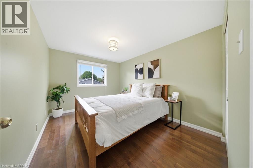 54 GILLIN Road - 29