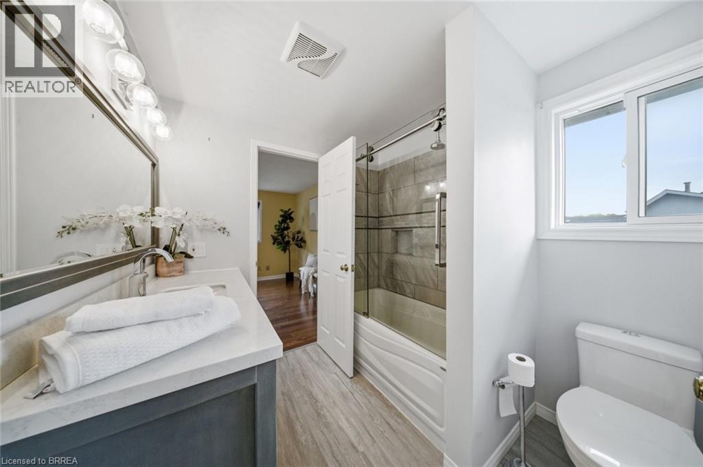 54 GILLIN Road - 31