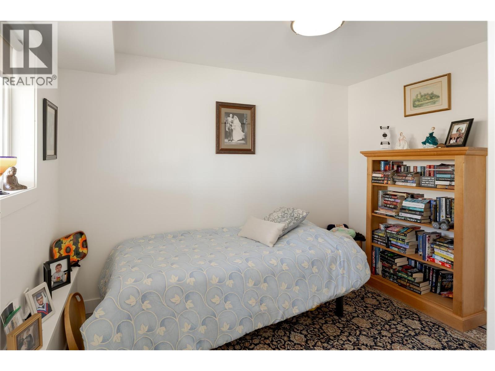 10942 Russell Road, Lake Country