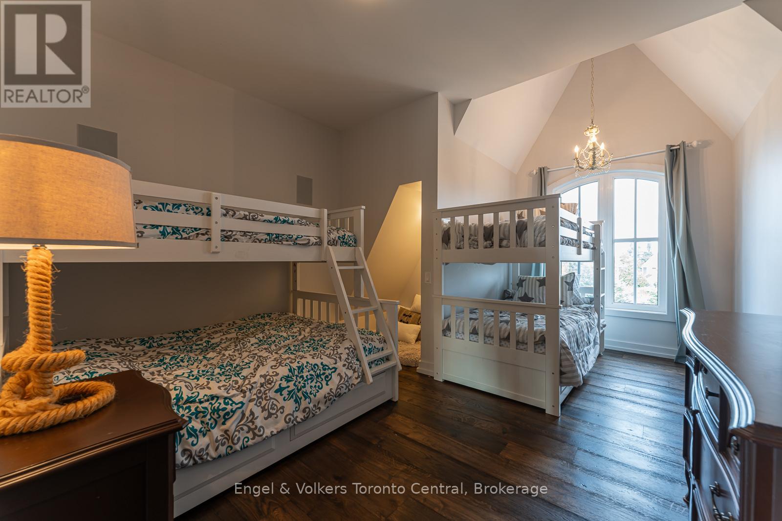 280 SUNSET BOULEVARD - Image 30