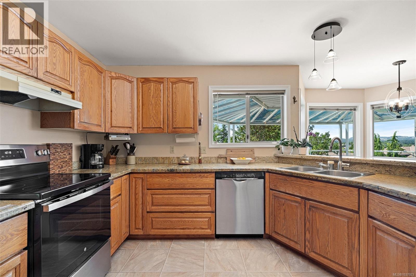 858 Maltwood Terr - 19