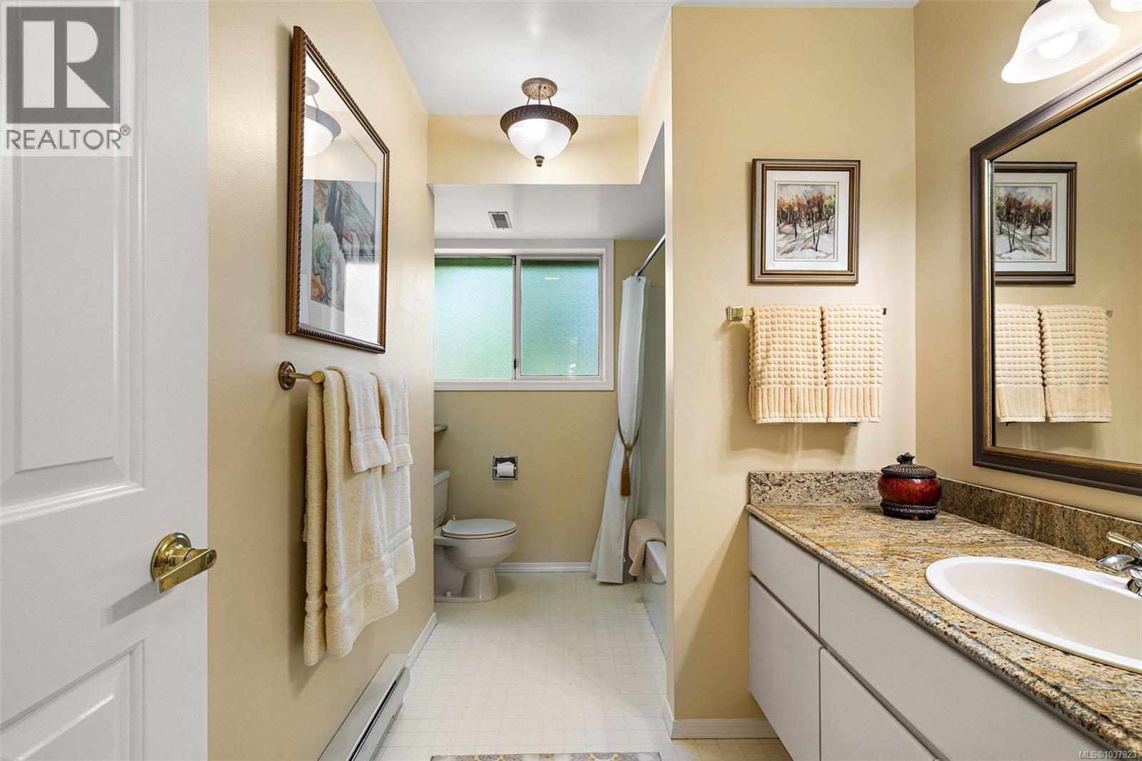 858 Maltwood Terr - 31