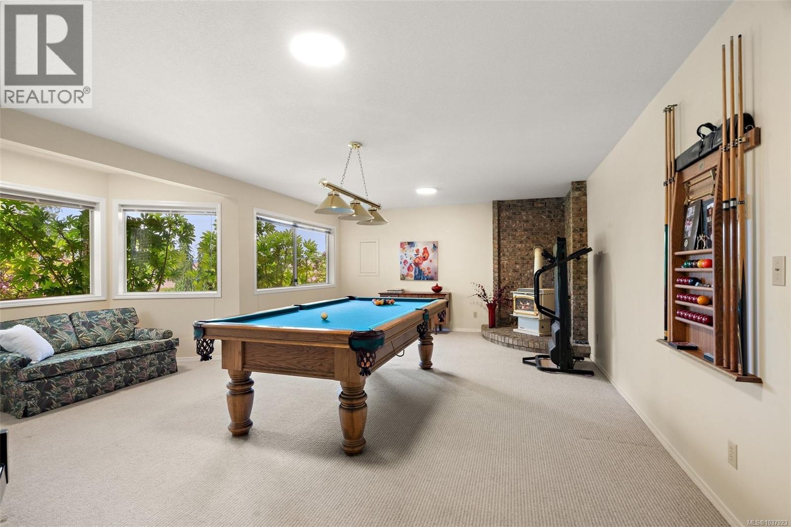 858 Maltwood Terr - 34