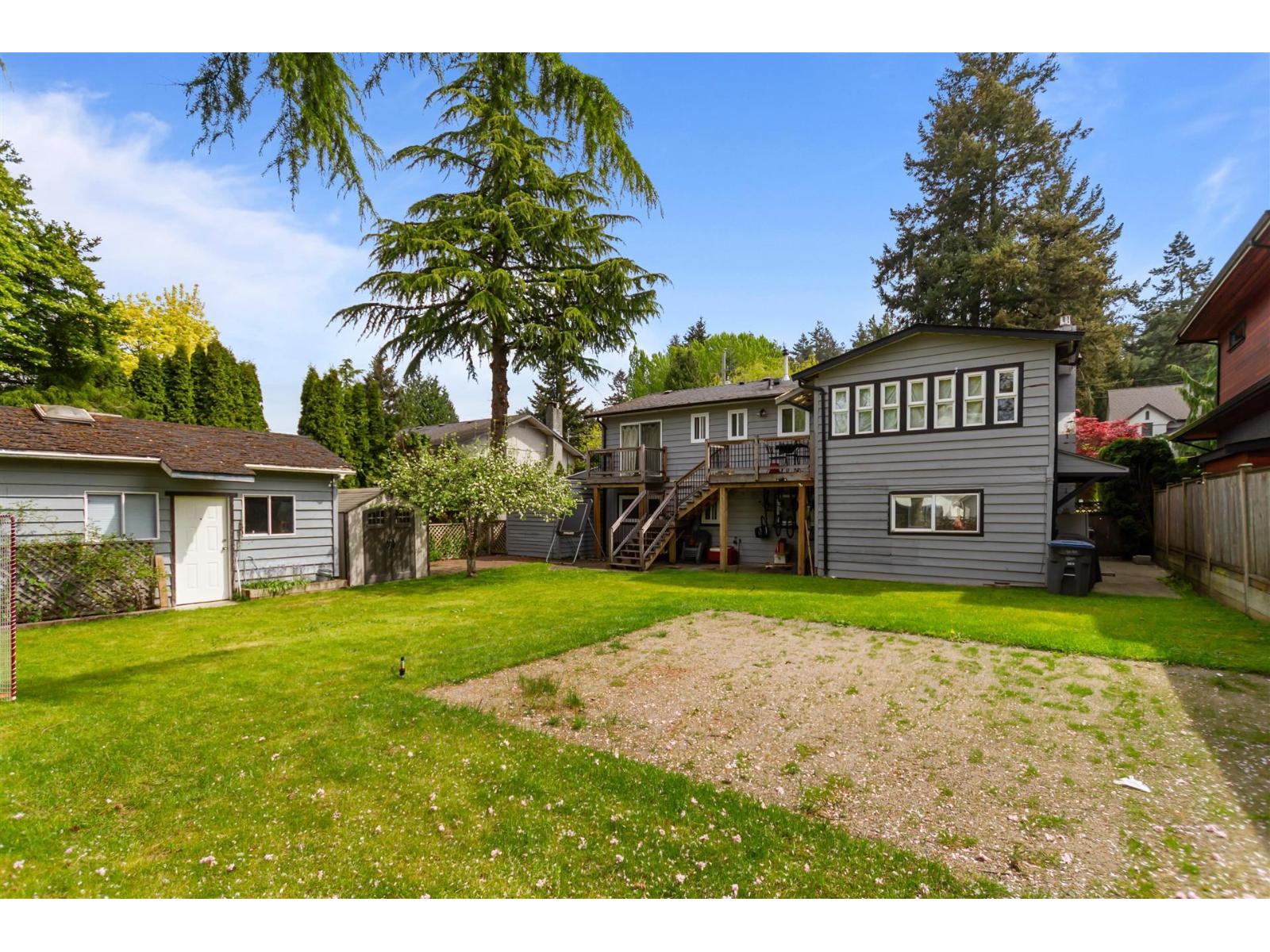 6 Bed, 4 Bath House for Sale in Surrey – 2621 127A STREET, Surrey - Image 22