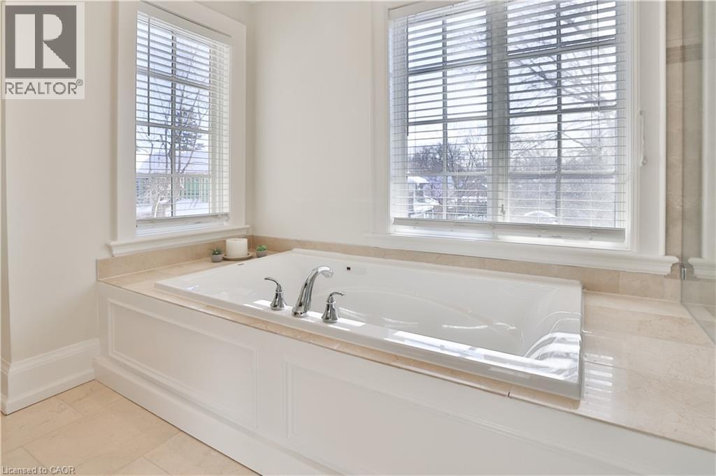 428 SHEDDON Avenue - 25
