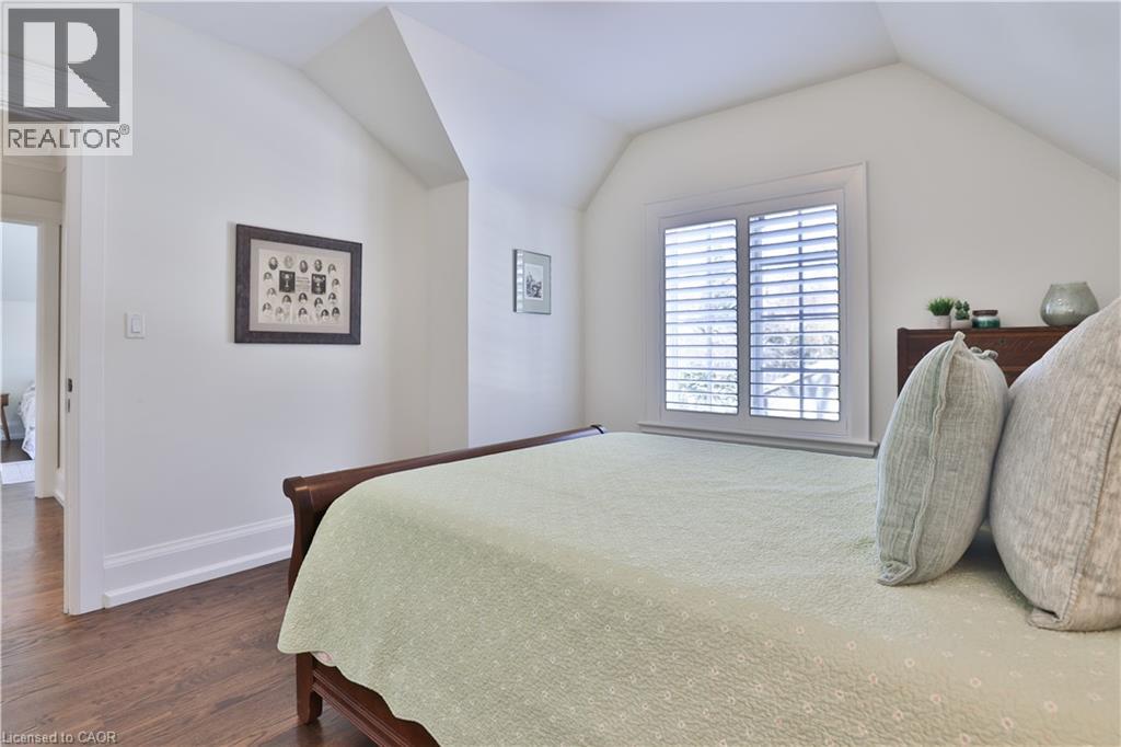 428 SHEDDON Avenue - 30