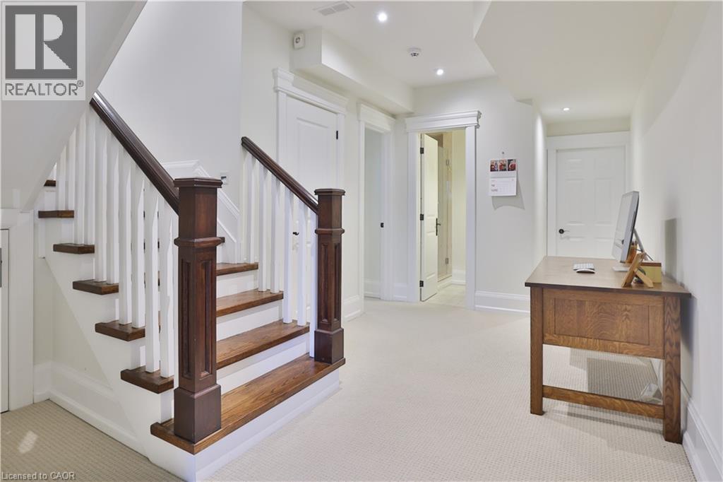 428 SHEDDON Avenue - 34