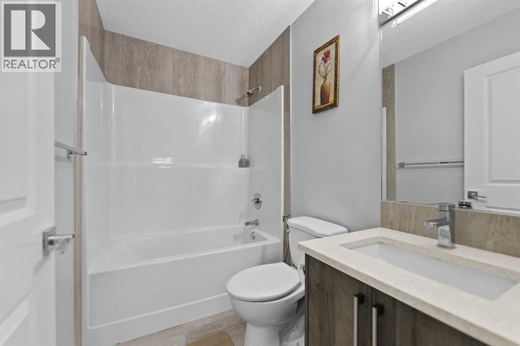439 Bayview Way SW - 25