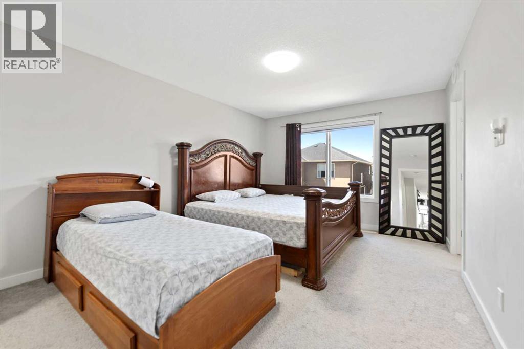 439 Bayview Way SW - 27