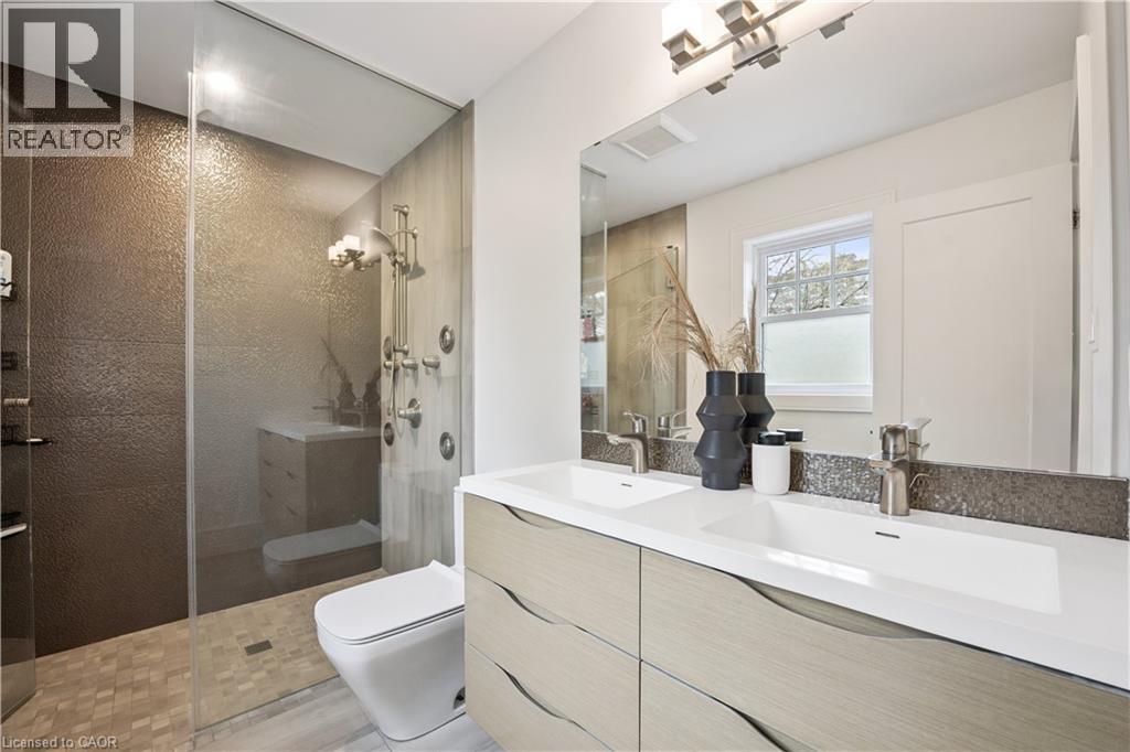 518 HAGER Avenue - 24