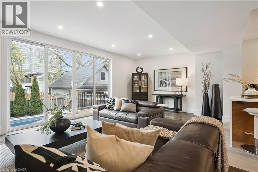 518 HAGER Avenue - 20