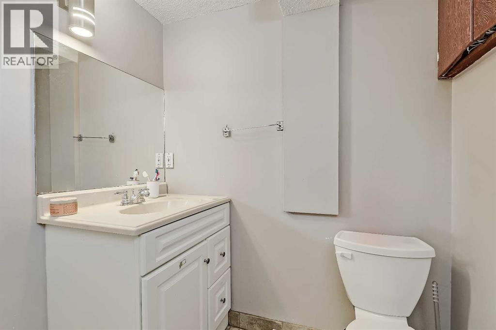 1315 Northmount Drive NW - 18