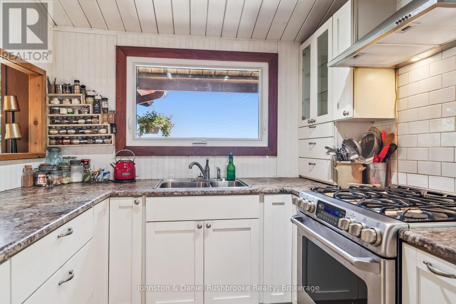 1103 N MORRISON LAKE ROAD - 14