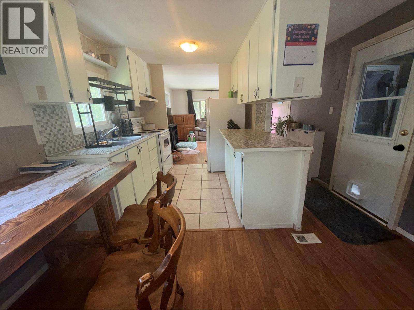 #14 3018 PERRIER Road - 5