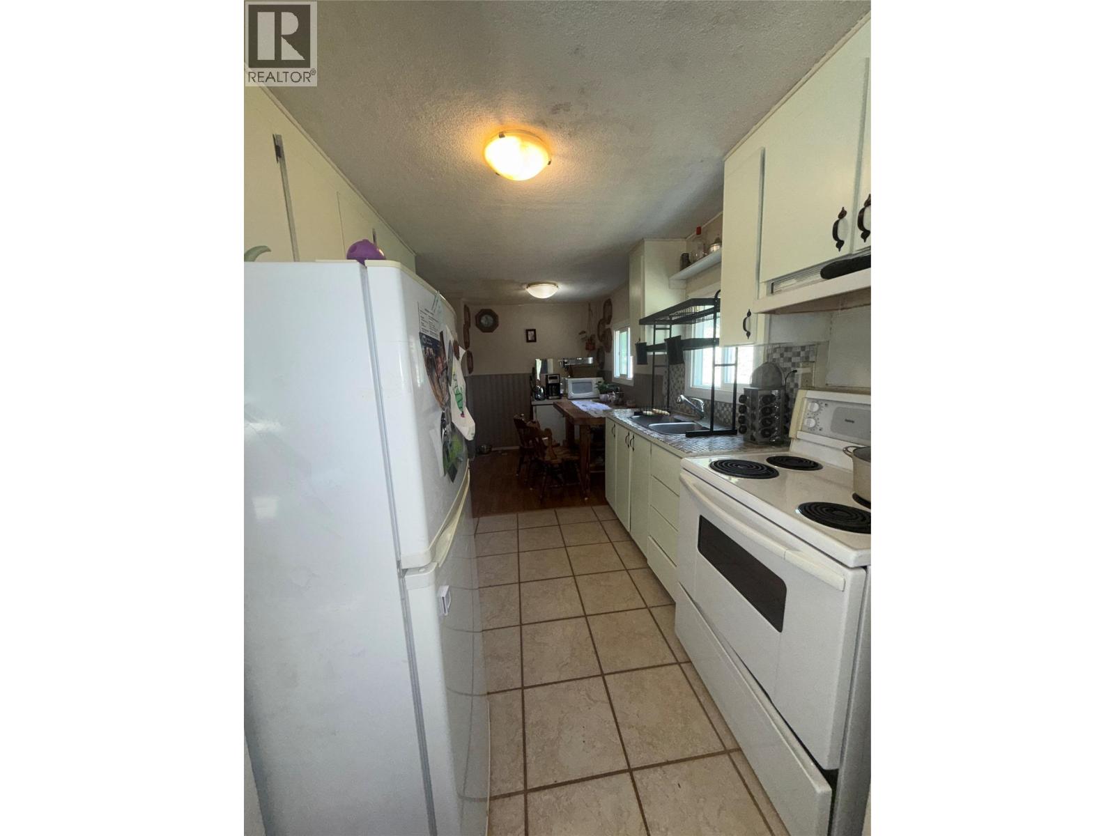 3018 PERRIER Road Unit# 14, Nelson