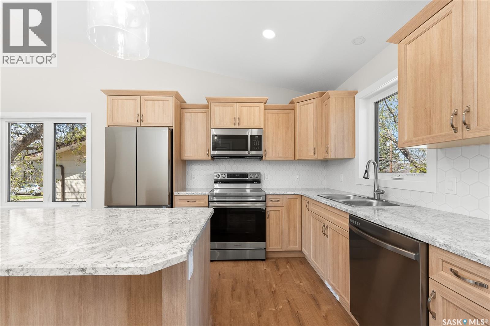107 Valleyview DRIVE - 10