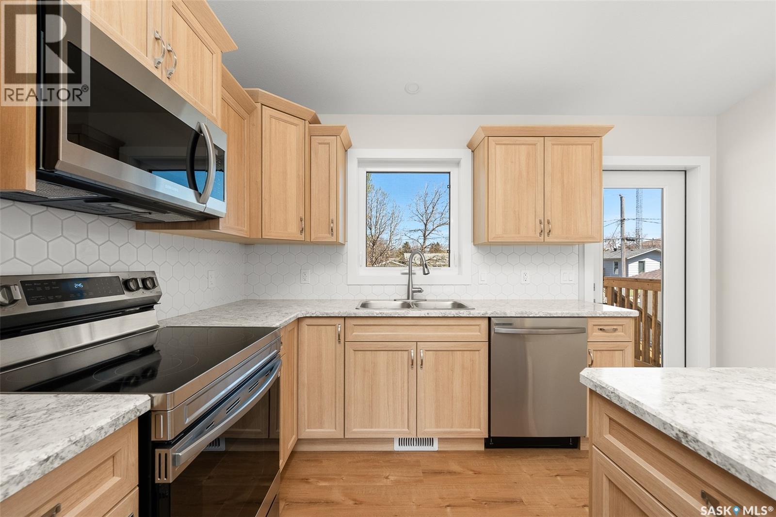 107 Valleyview DRIVE - 13