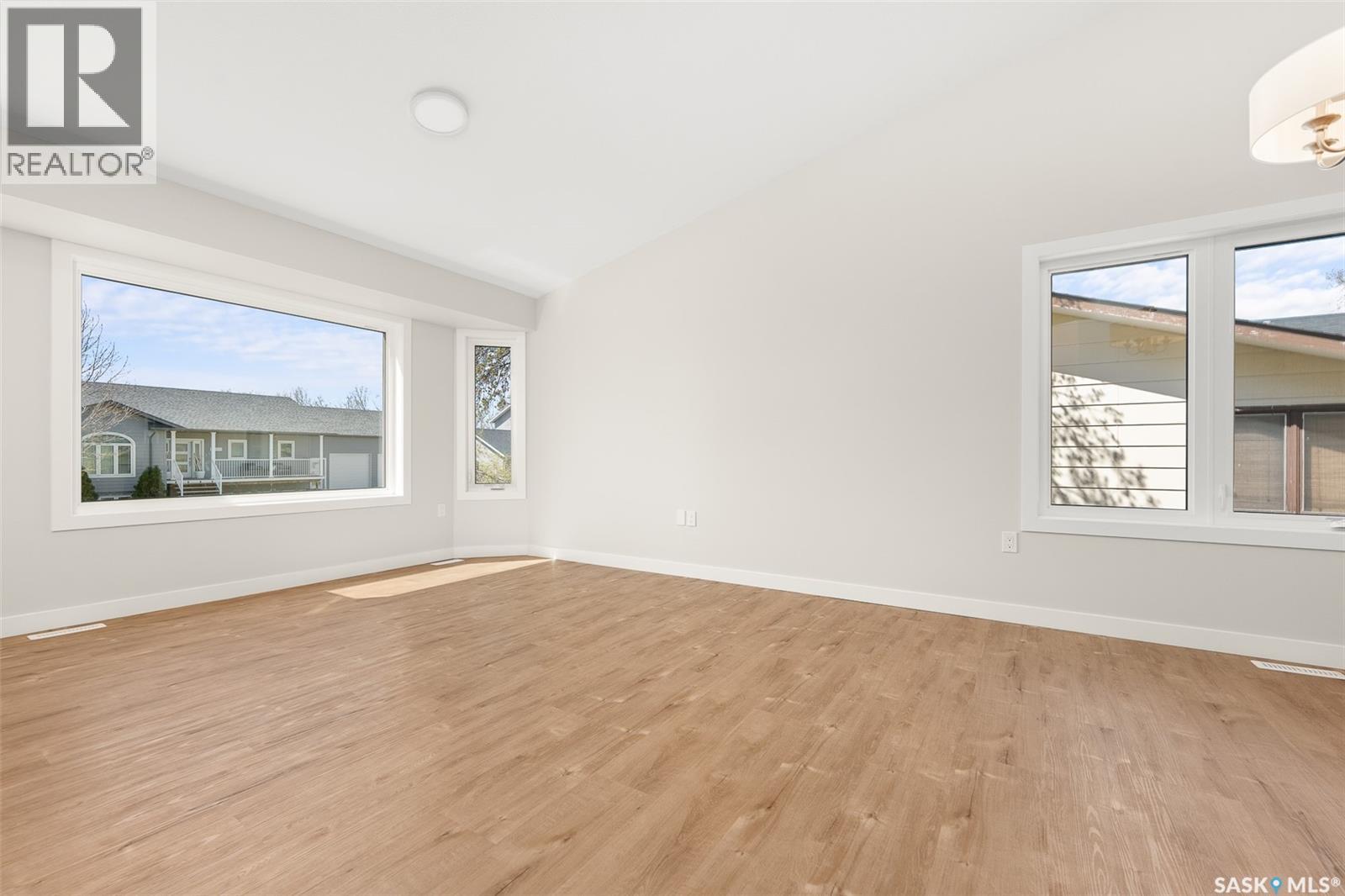 107 Valleyview DRIVE - 4