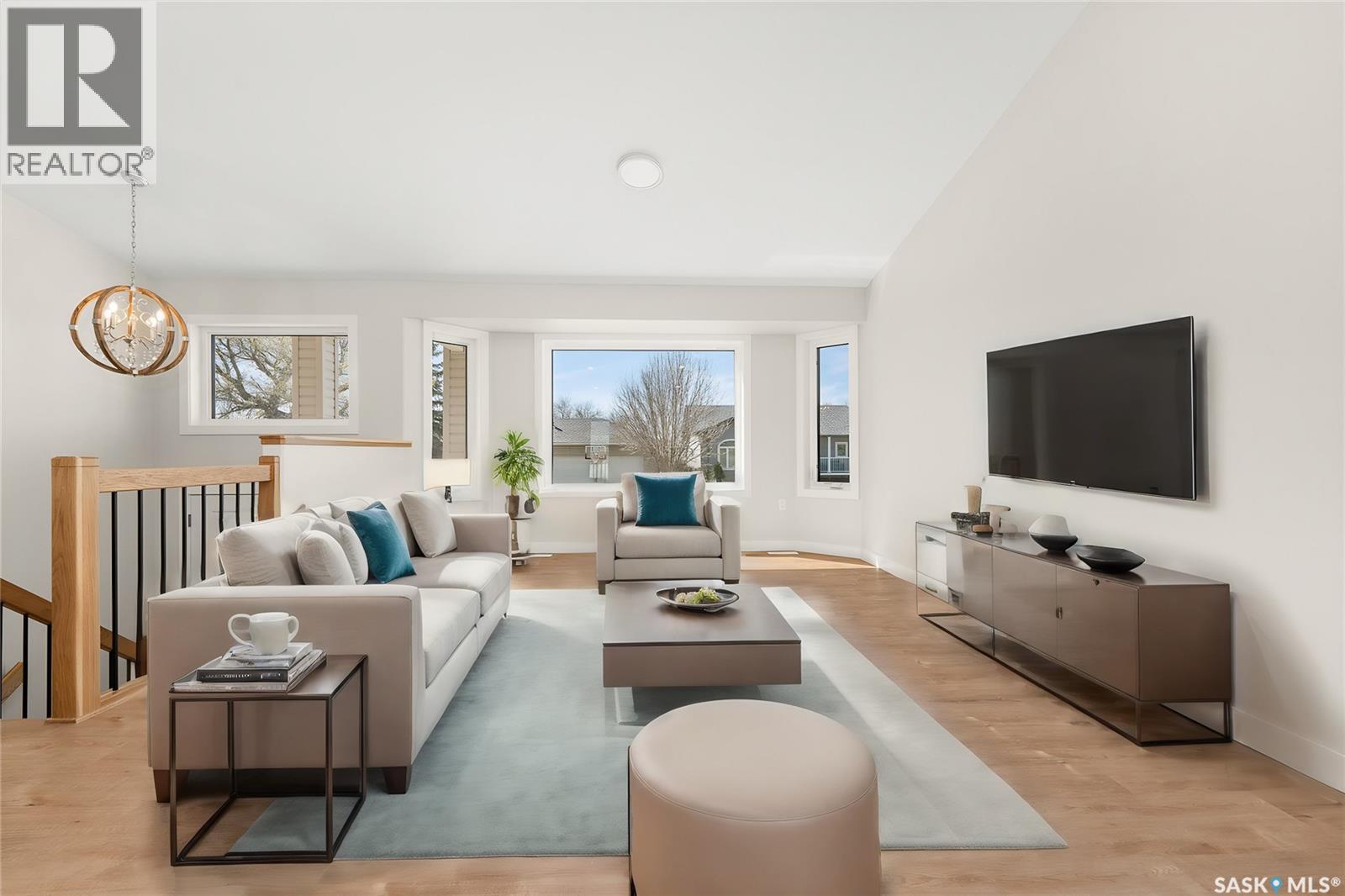 107 Valleyview DRIVE - 46