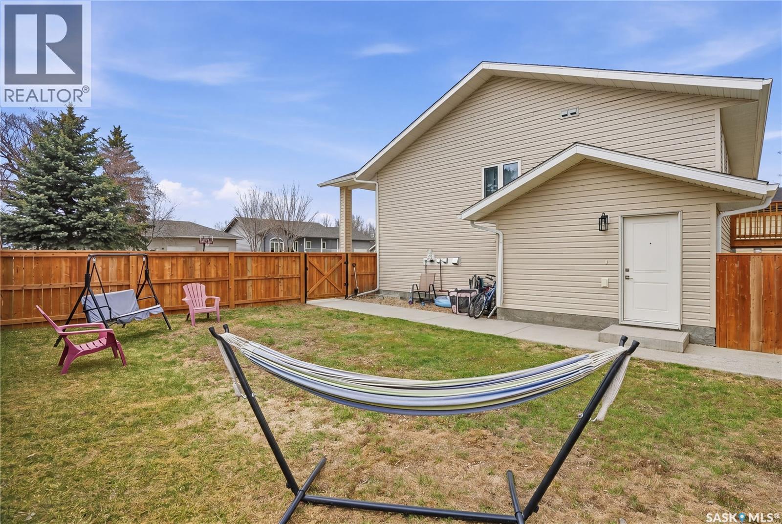 107 Valleyview DRIVE - 62