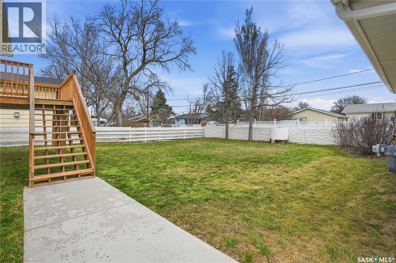 107 Valleyview DRIVE - 63