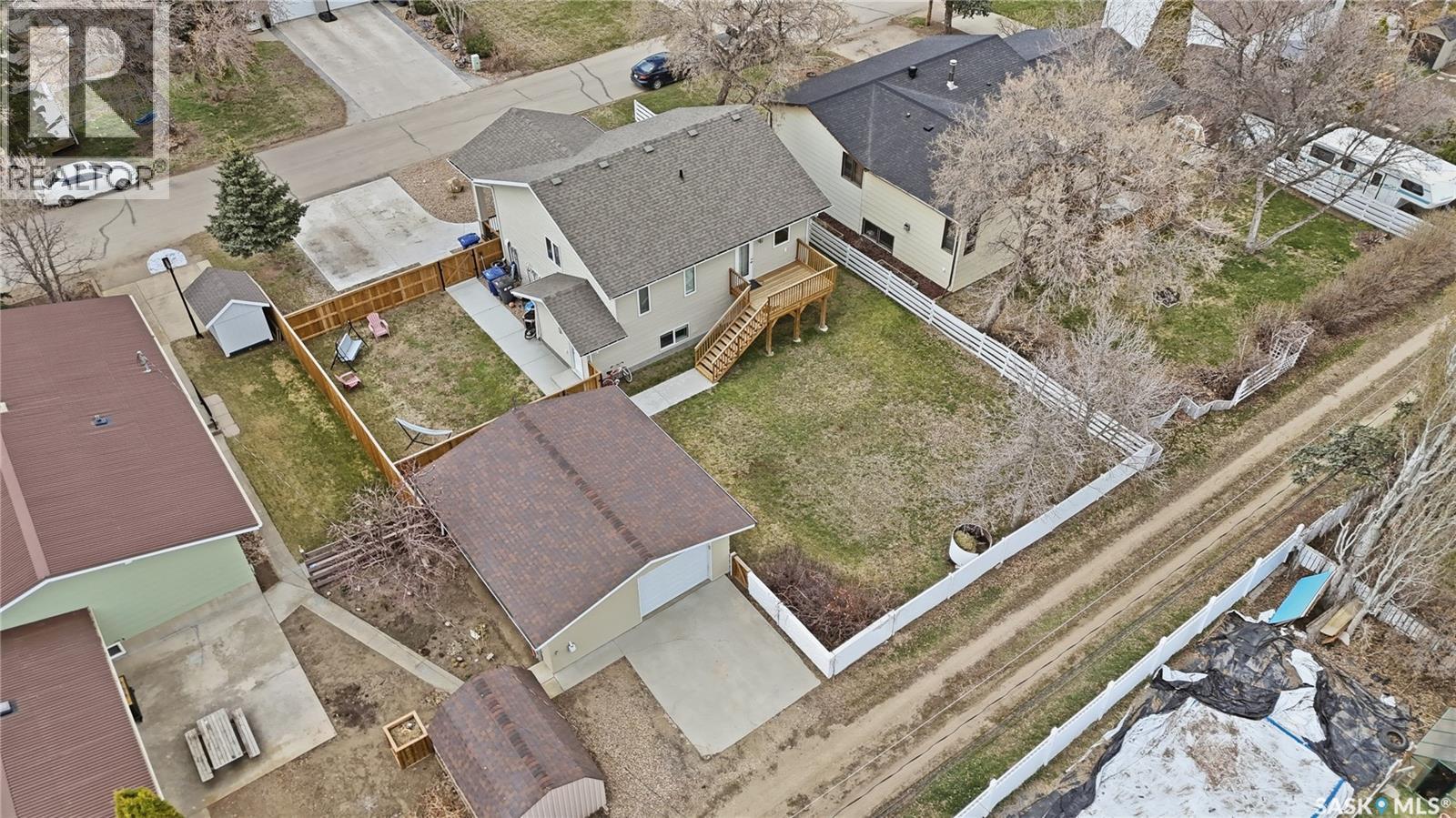 107 Valleyview DRIVE - 73
