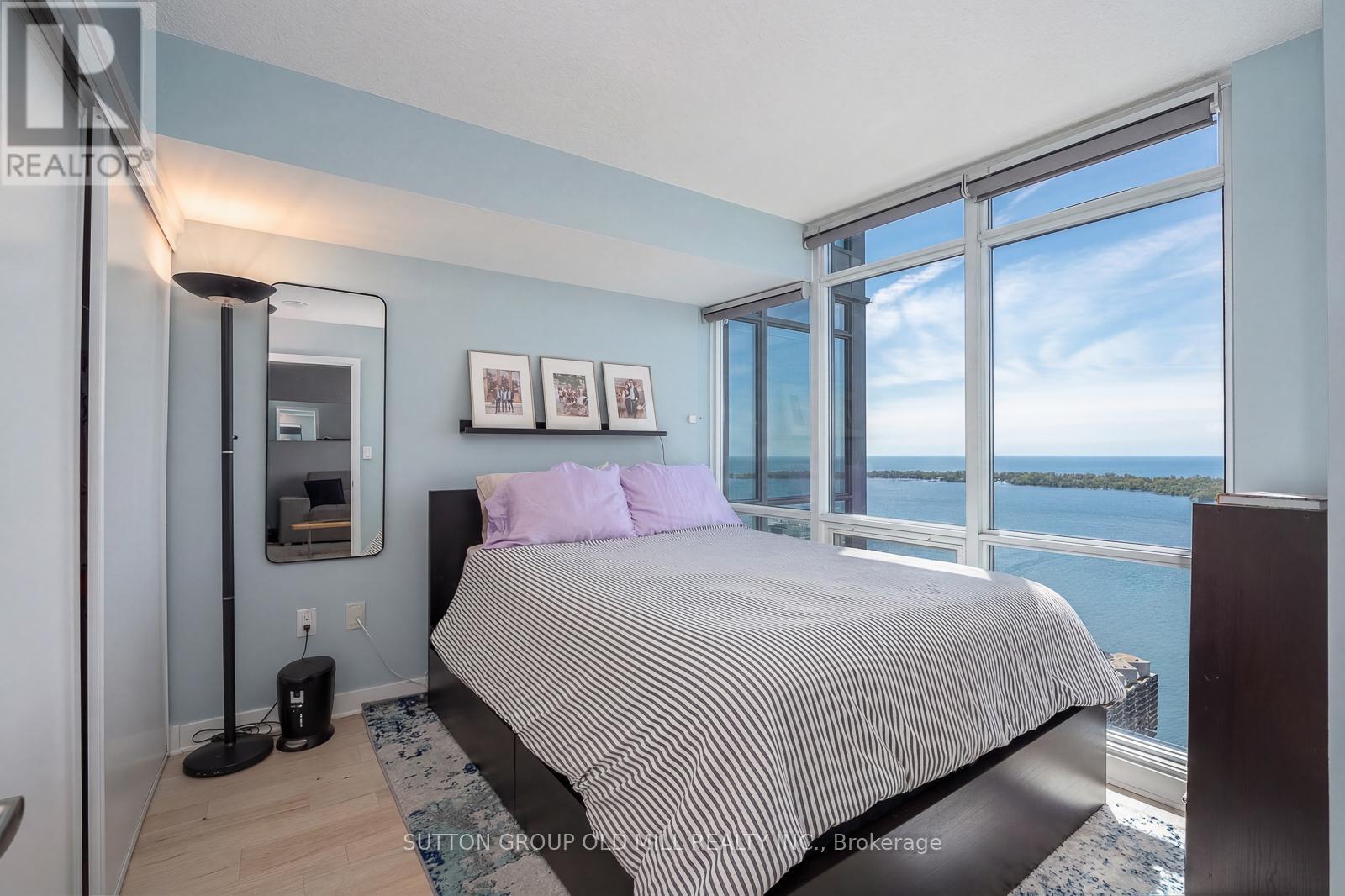 #4311 11 BRUNEL COURT - 13