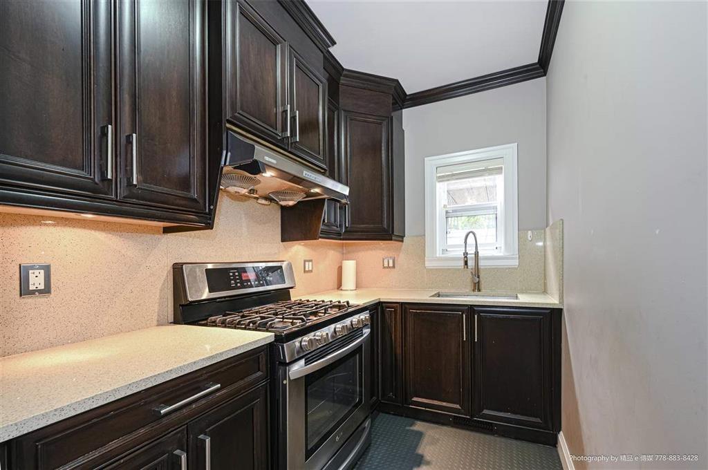8 Bed, 7 Bath House for Sale in Surrey – 14095 30A AVENUE, Surrey - Image 14