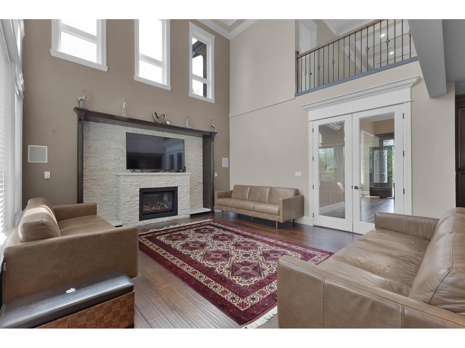 8 Bed, 7 Bath House for Sale in Surrey – 14095 30A AVENUE, Surrey - Image 7