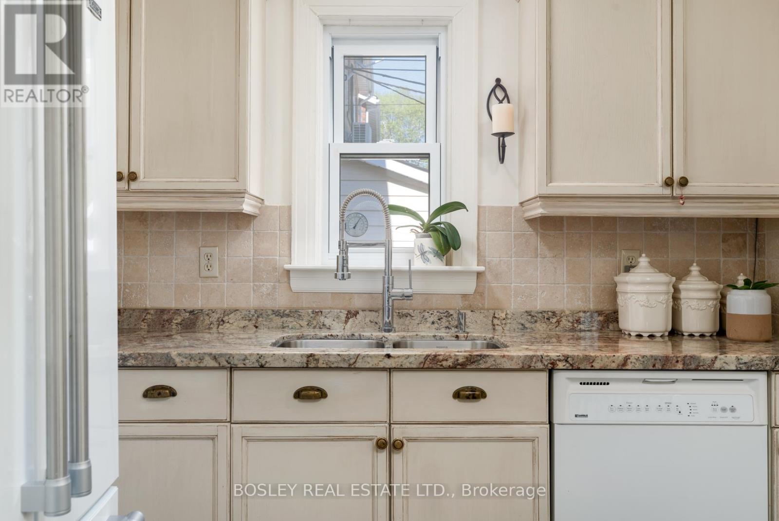 57 SPRINGDALE BOULEVARD - 12