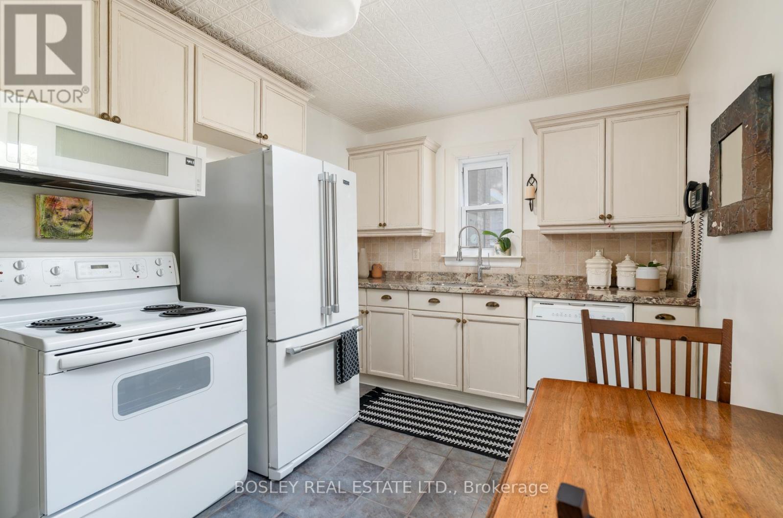 57 SPRINGDALE BOULEVARD - 14