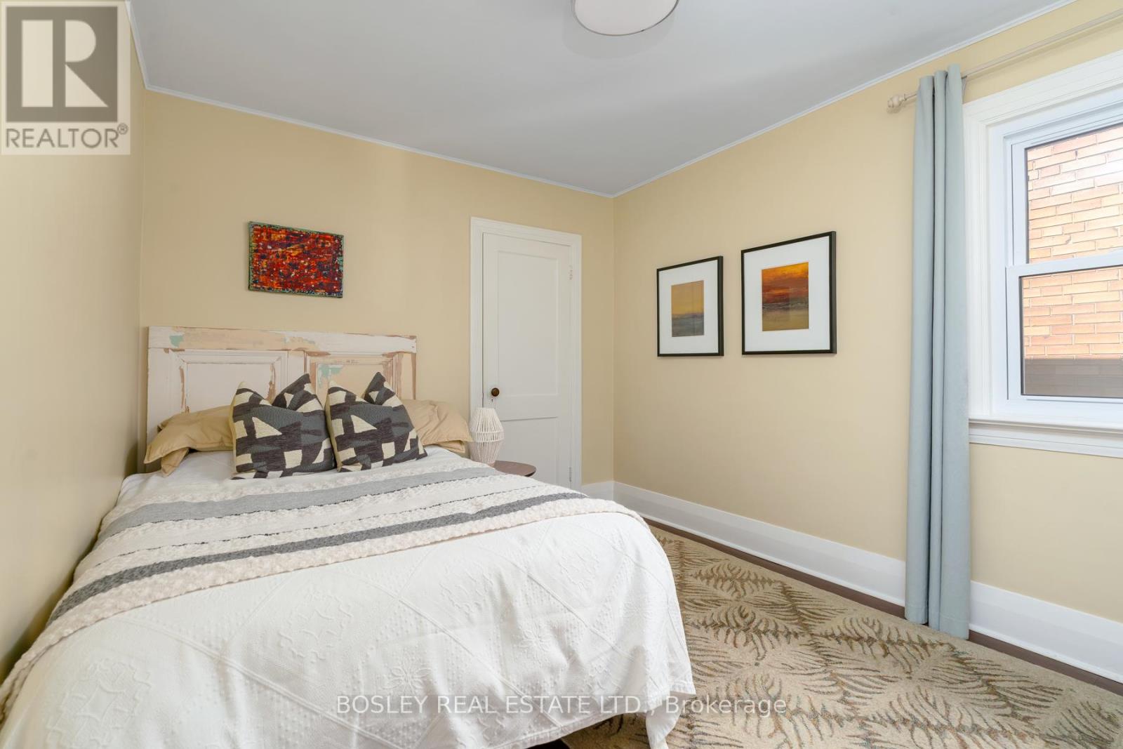 57 SPRINGDALE BOULEVARD - 23
